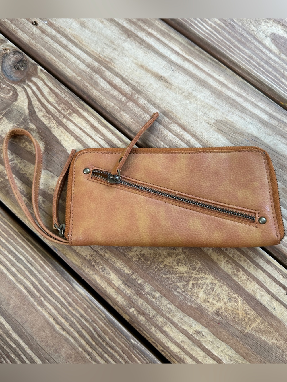 Free People Vegan Leather Distressed Zip Around Wristlet Wallet Boho - Picture 2 of 5